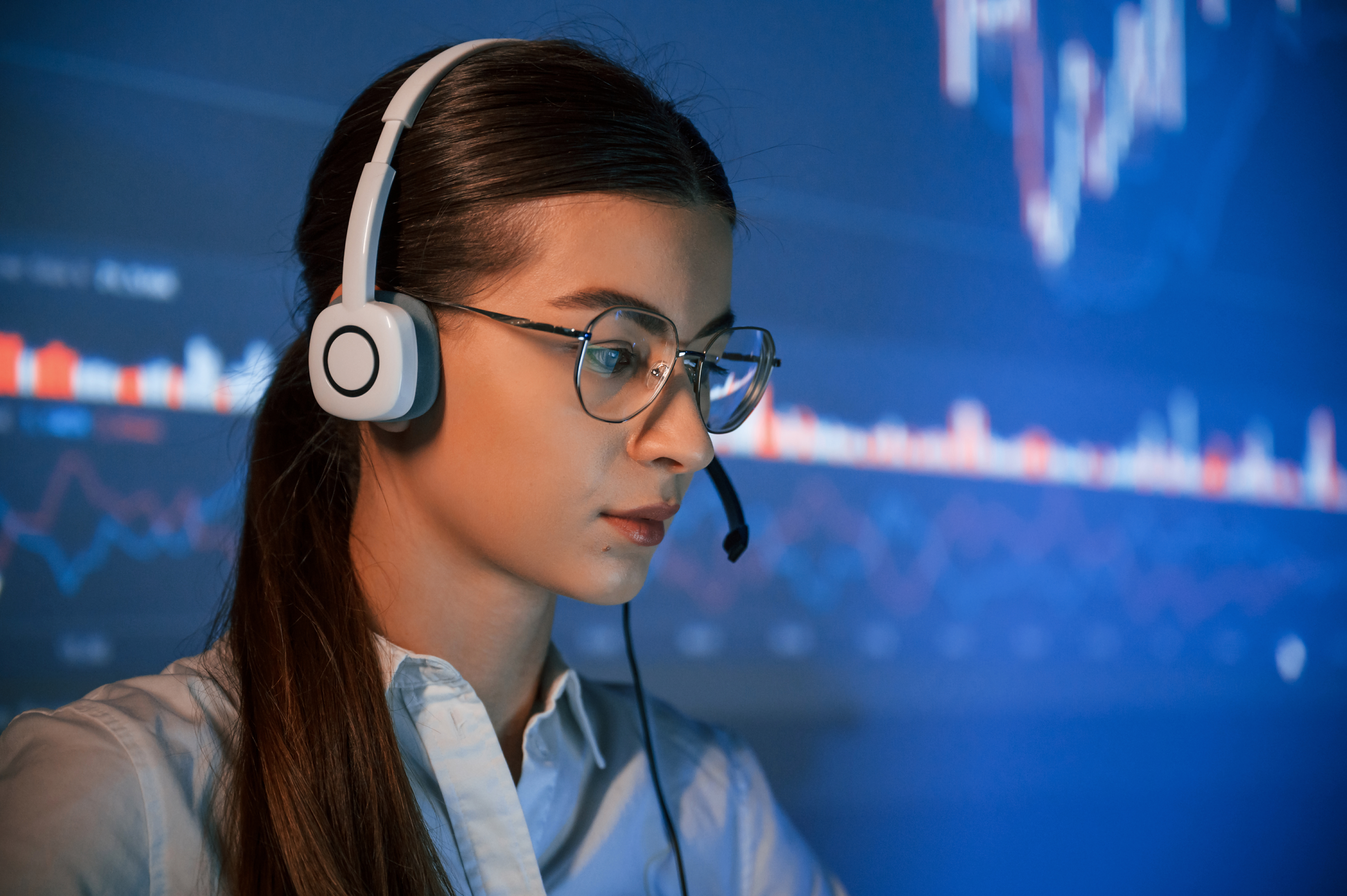 In recent years, Call Centre AI, leveraging Machine Learning, Natural Language Processing, and Speech Analytics has revolutionized the way companies engage with customers, helping to enhance operations and transform customer interactions.